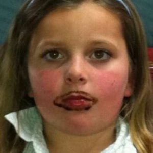 Meet your Posher, Chloe